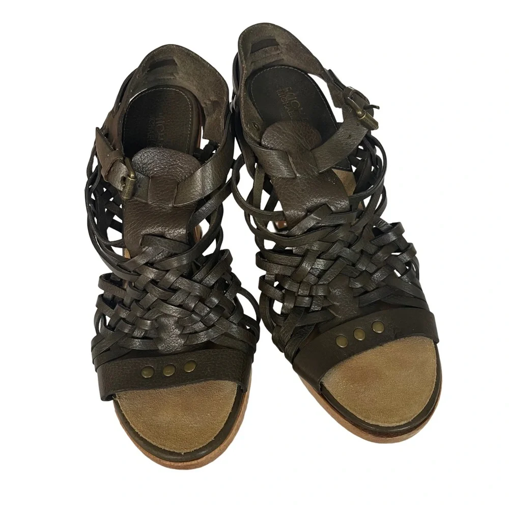 MICHAEL KORS Black Leather Hirachi Style Platform Heels size 8.5